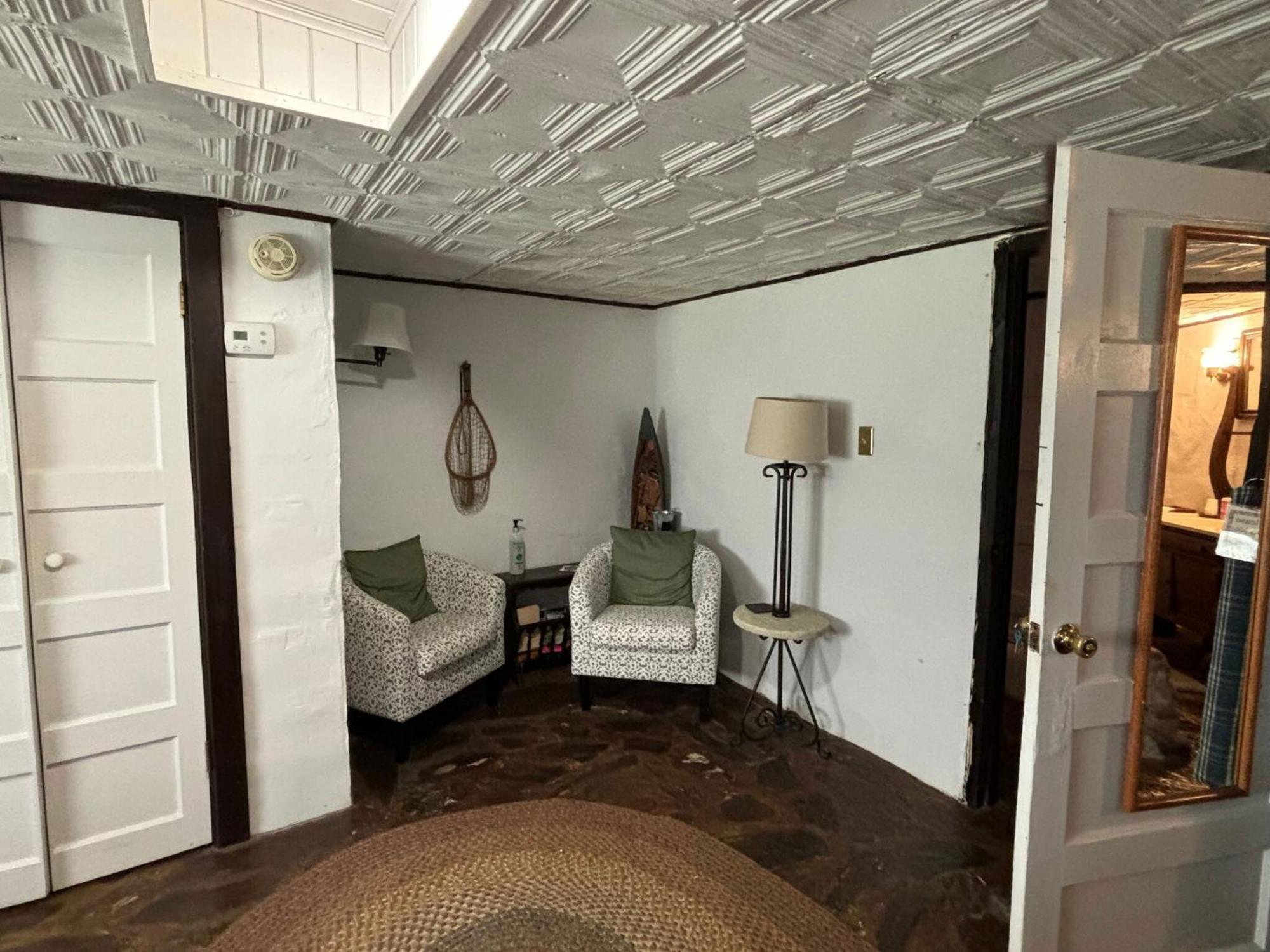 Folkestone Inn Брайсон-Сіті Номер фото