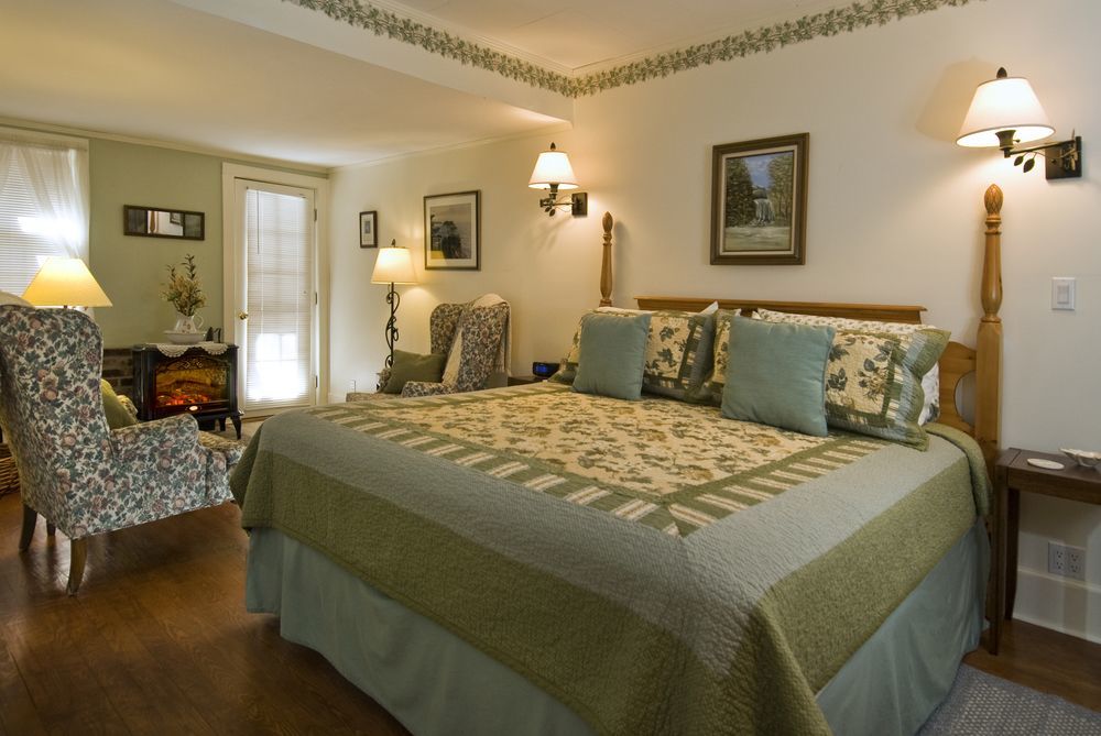Folkestone Inn Брайсон-Сіті Екстер'єр фото